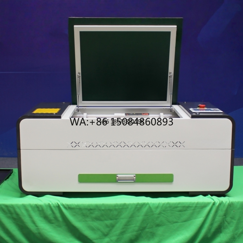 Acrylic Cutting Machine - 60W CO2 Snij- en graveermachine 4060