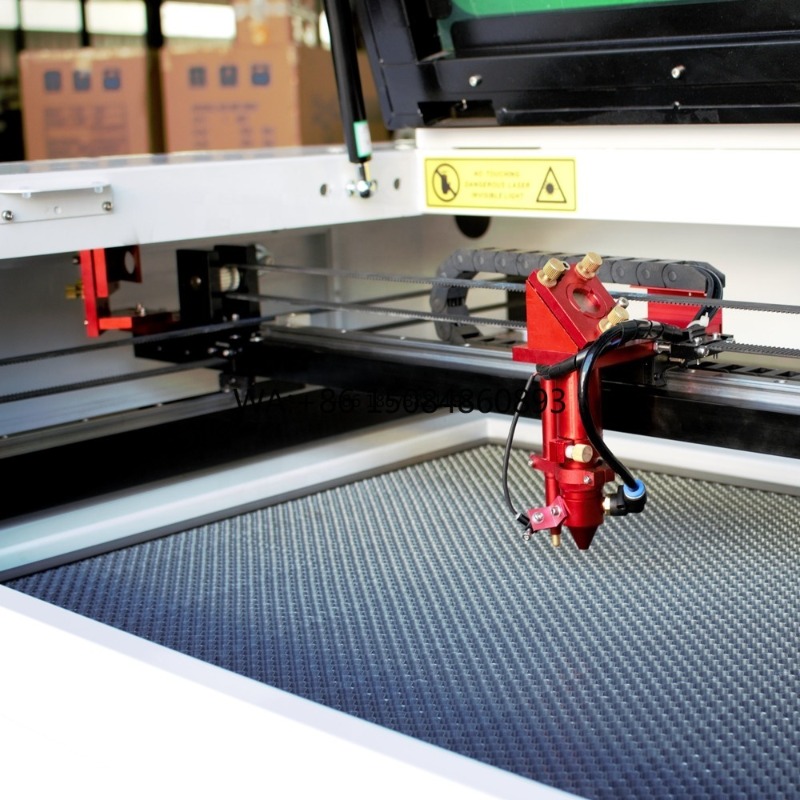 100W CO2-snijmachine 4060 HIWI - Acrylic Cutting Machine recensie en prijs
